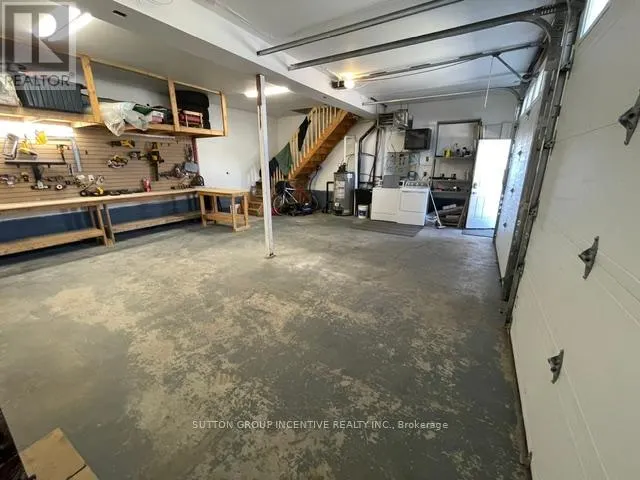 87 DUNLOP STREET