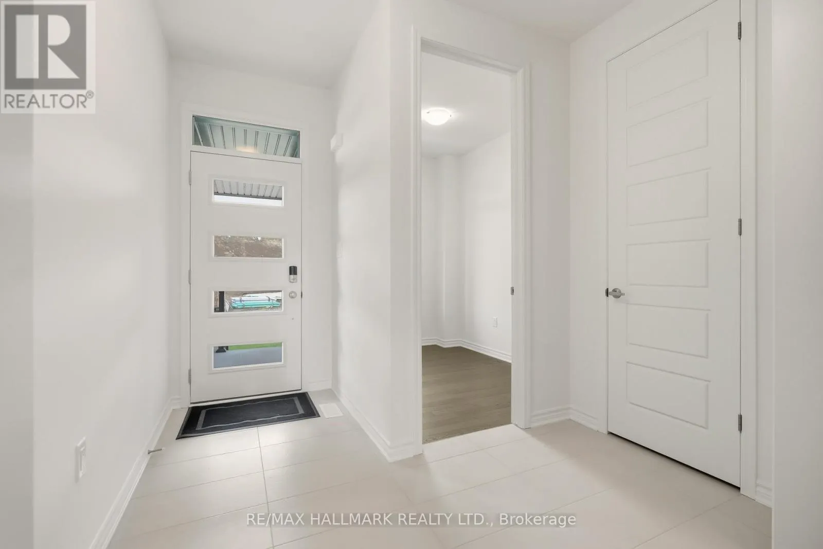 363 REID DRIVE W