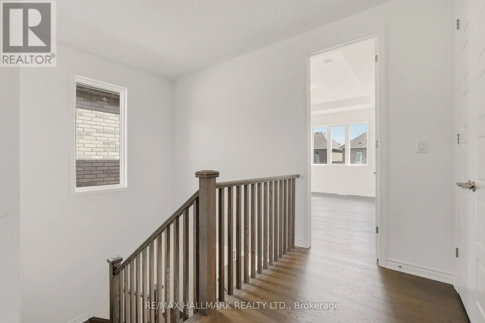 363 REID DRIVE W