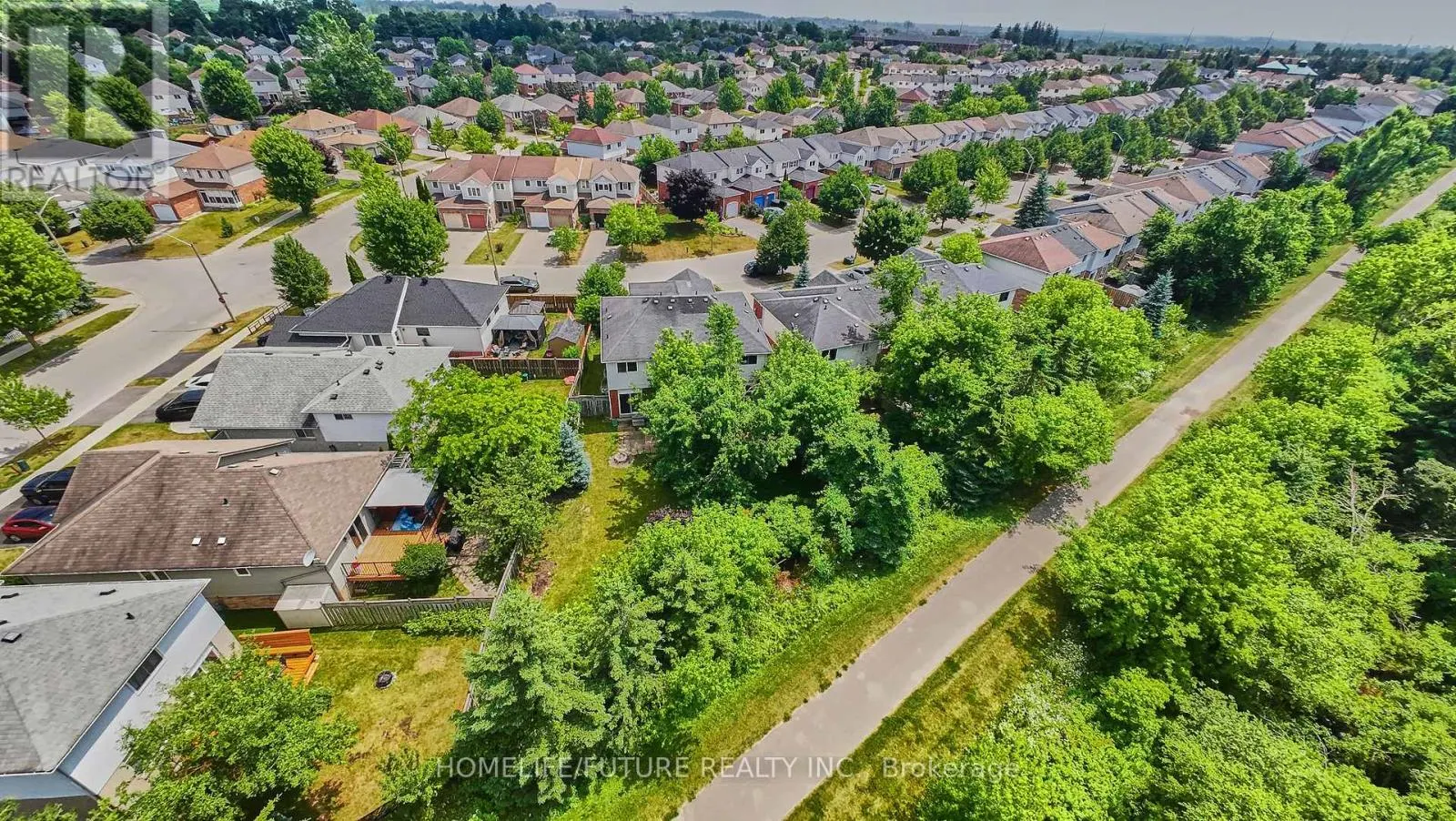 6 PICKETT CRESCENT