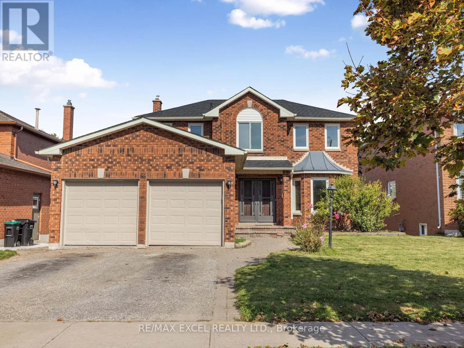 25 GOLDEN MEADOW ROAD
