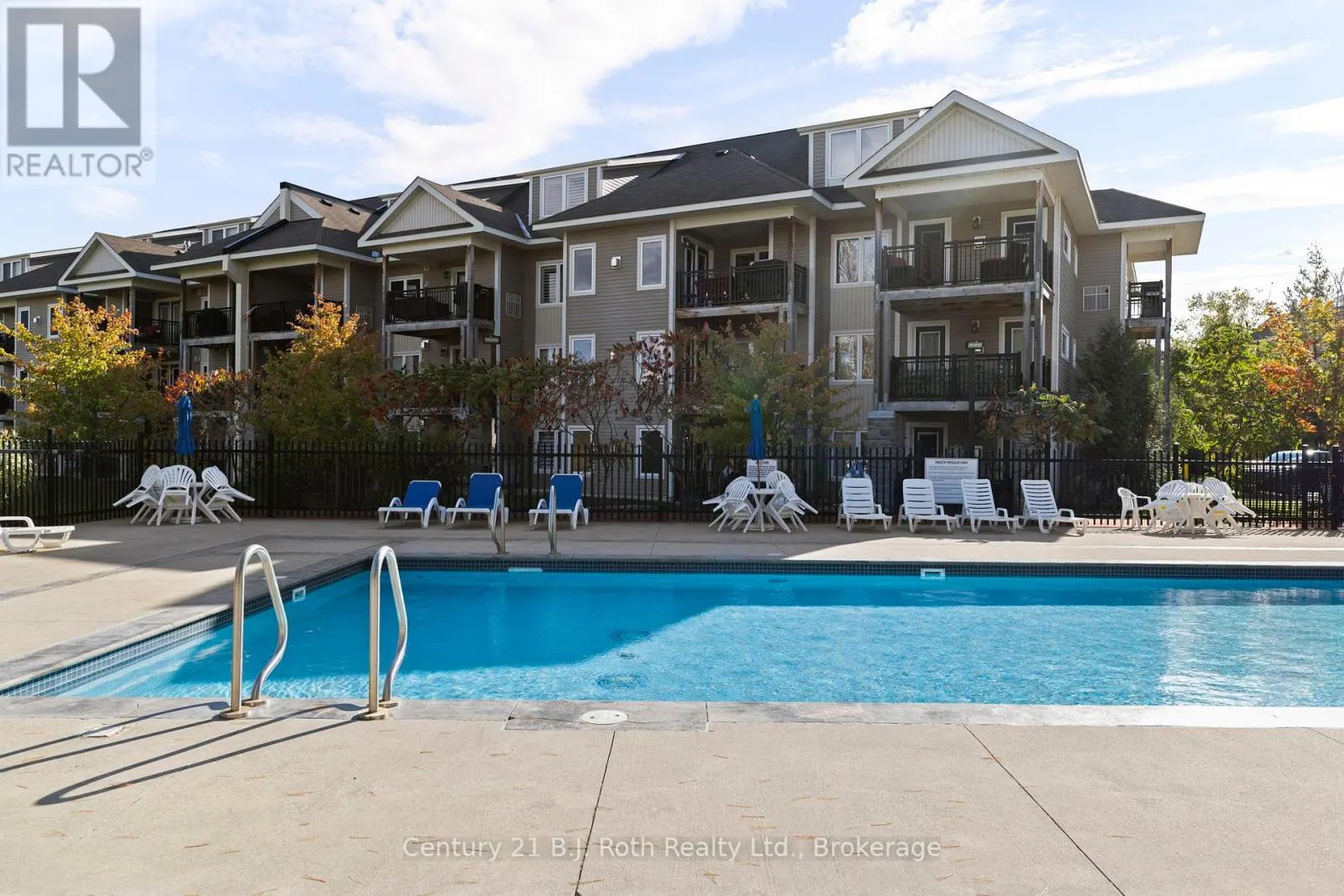 104 - 4 BRANDY LANE DRIVE, #104