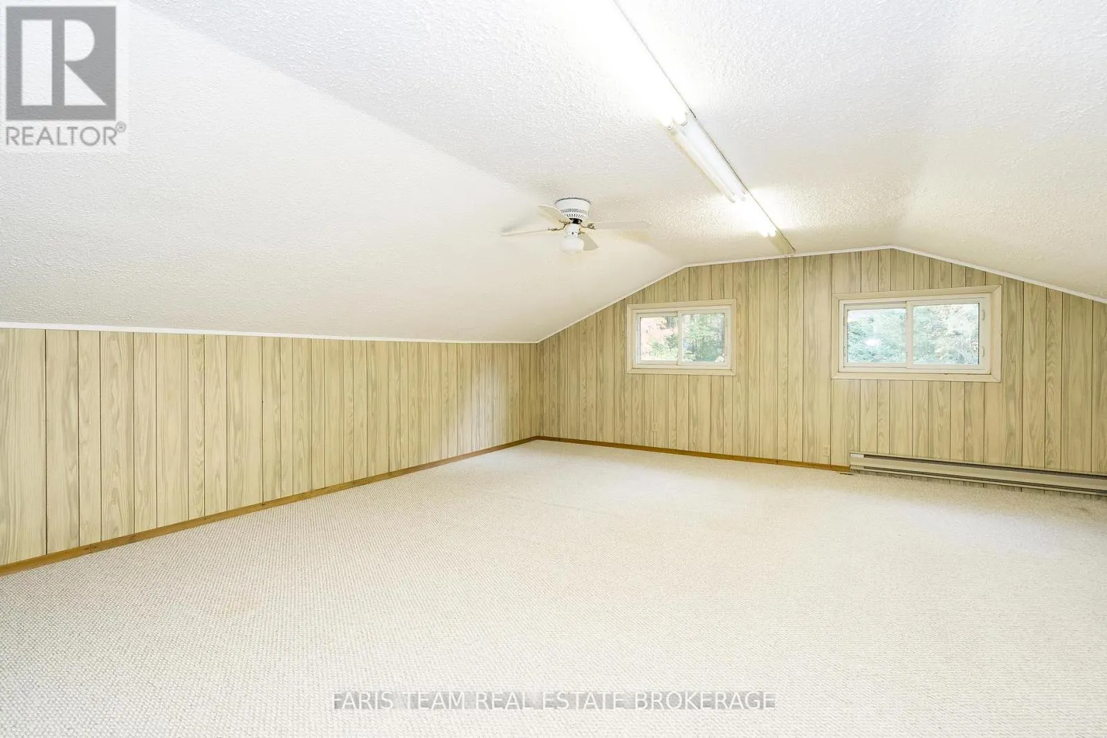 2826 HORSESHOE VALLEY ROAD W
