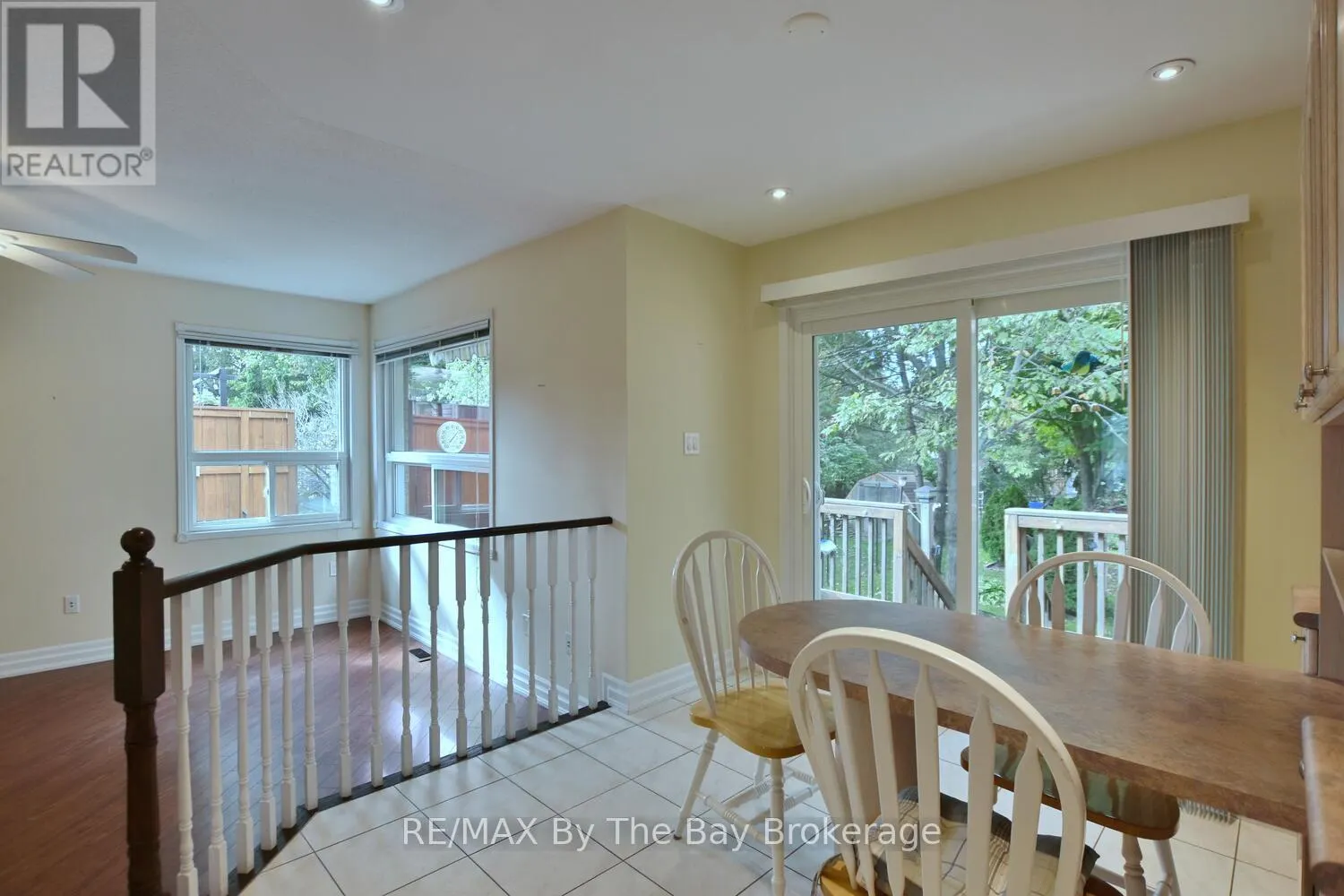 38 TIMBERLAND CRESCENT