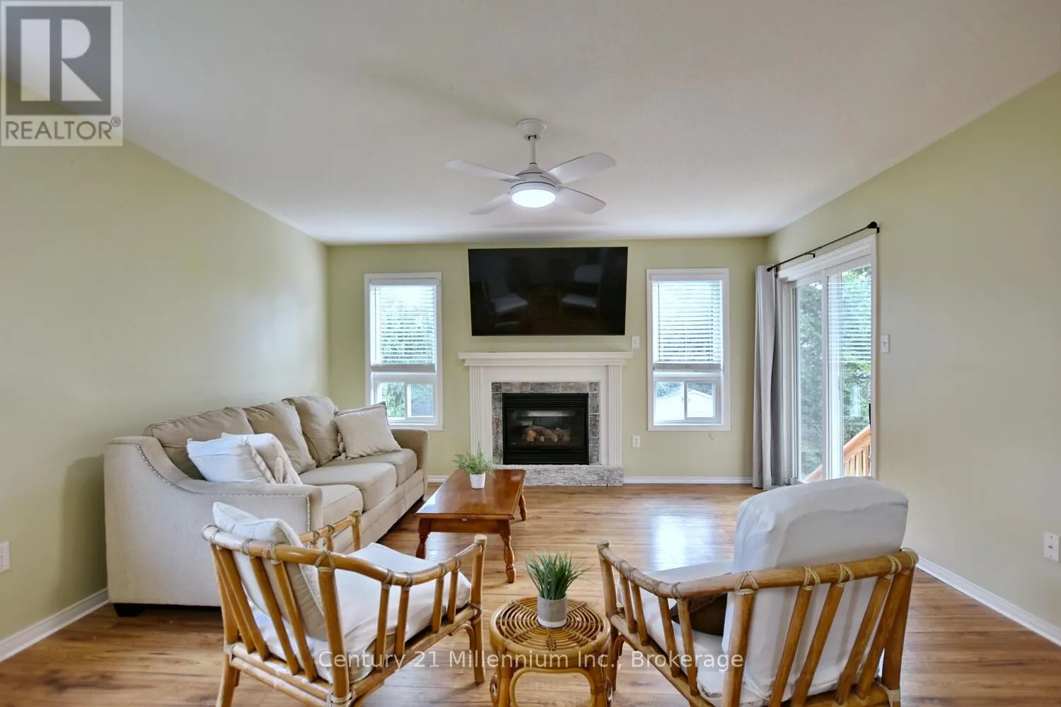 35 NORTHWOOD DRIVE