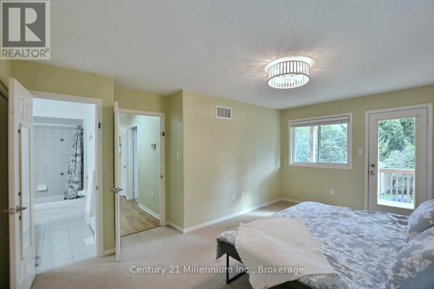 35 NORTHWOOD DRIVE