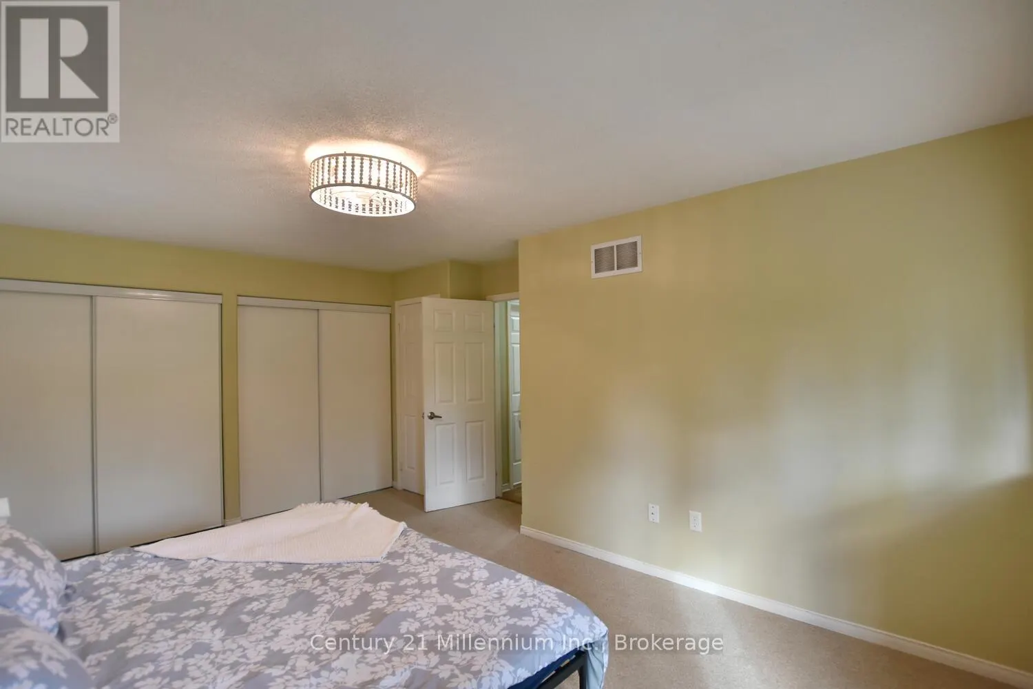 35 NORTHWOOD DRIVE