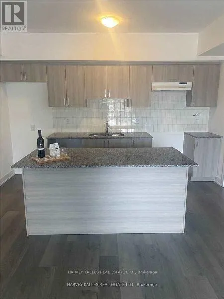 307 - 5 CHEF LANE