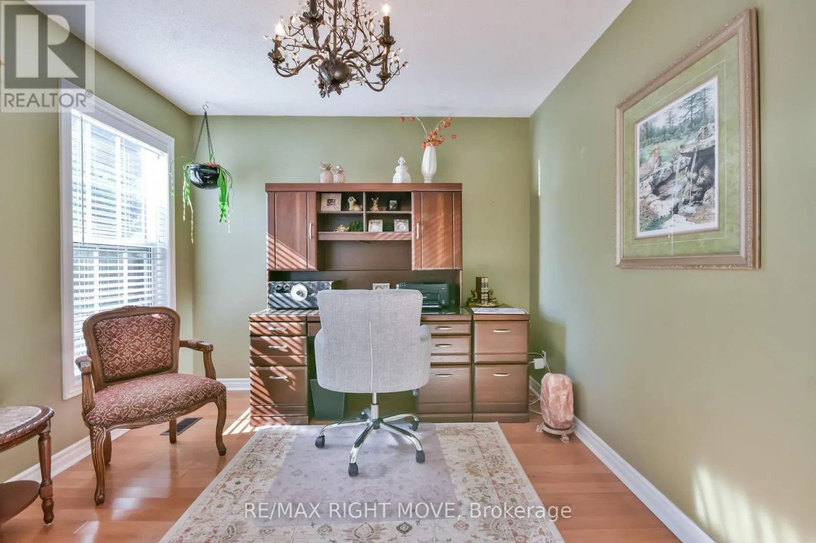 4043 DIGBY DRIVE