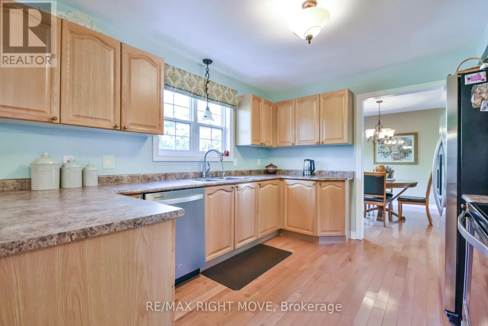 4043 DIGBY DRIVE