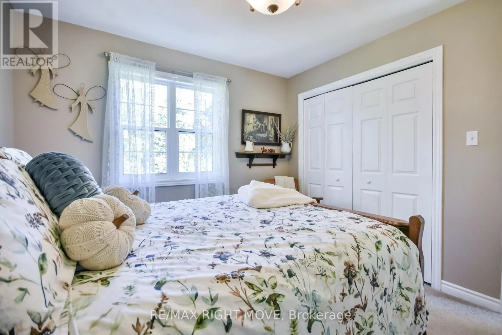 4043 DIGBY DRIVE