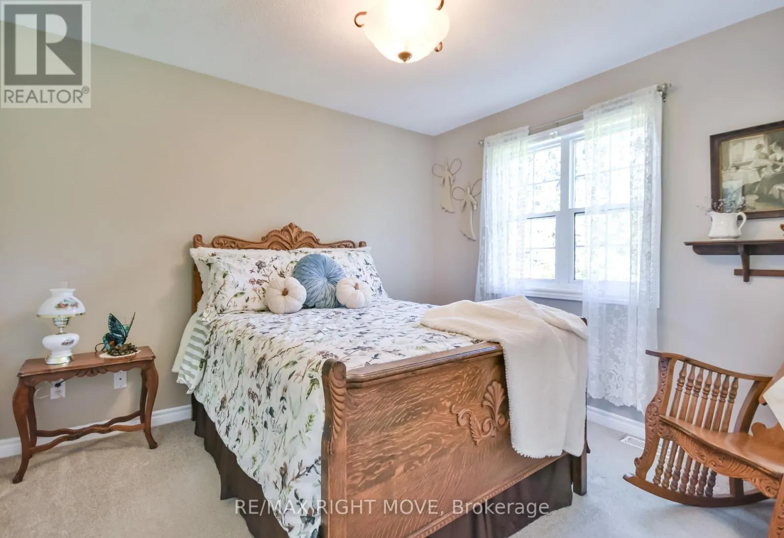 4043 DIGBY DRIVE