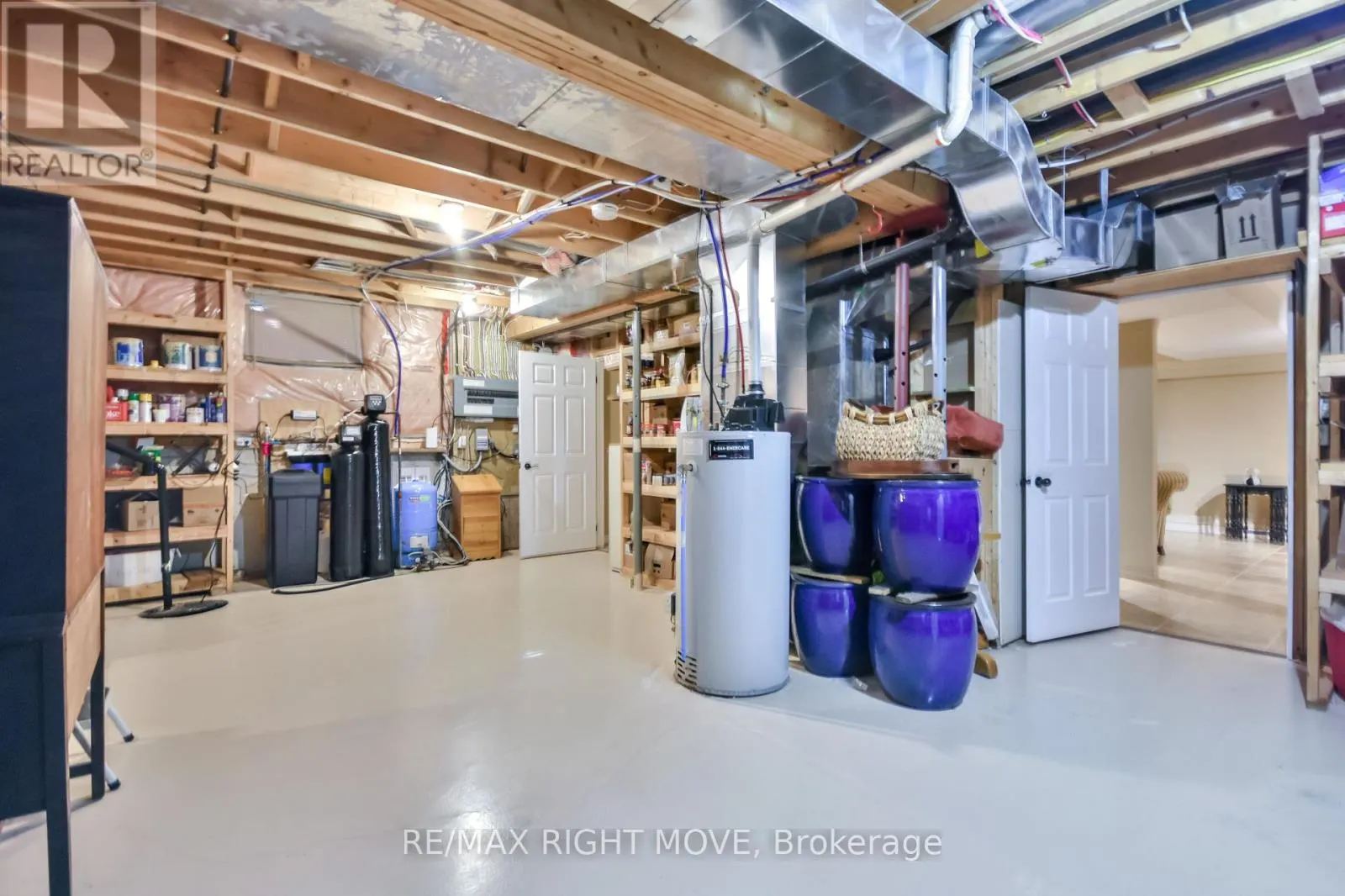 4043 DIGBY DRIVE