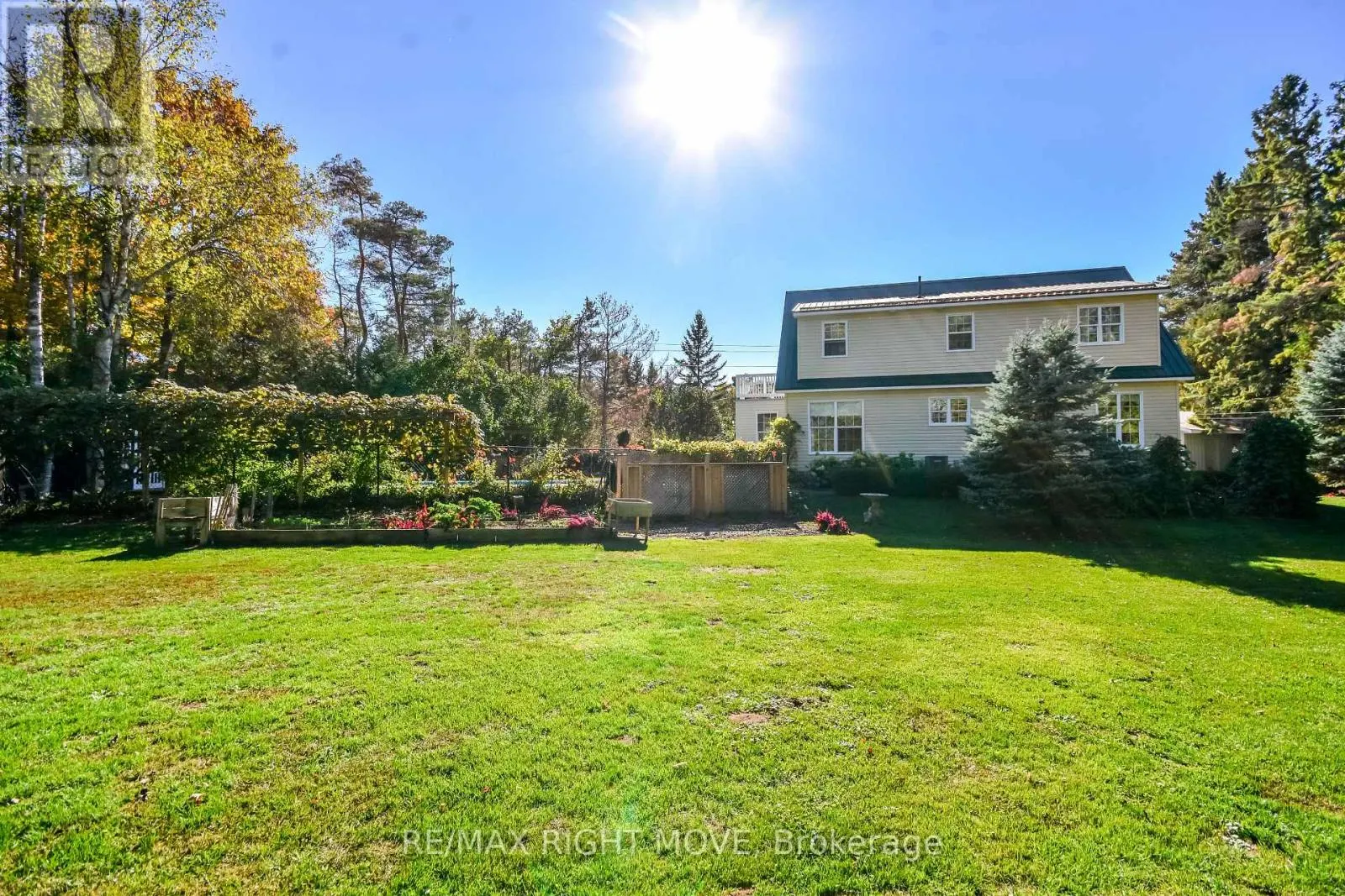 4043 DIGBY DRIVE