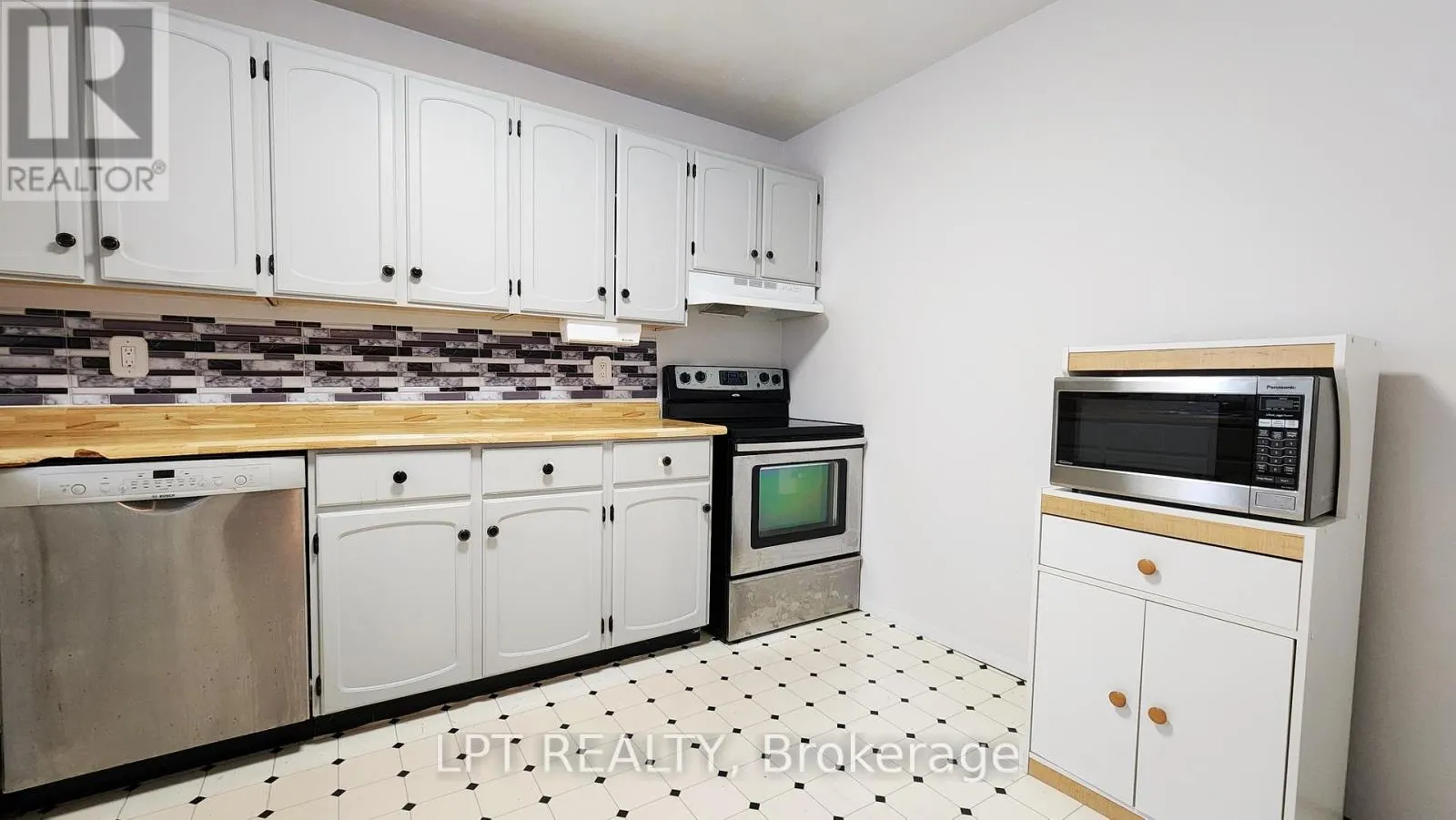 30 MCCONKEY PLACE