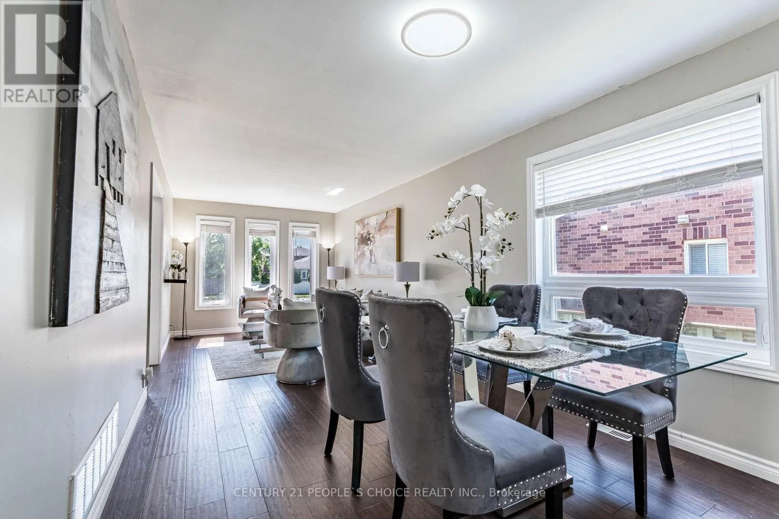 414 CUNDLES ROAD W