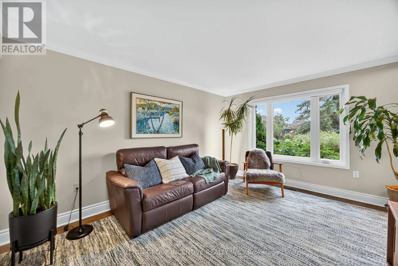 87 IRWIN DRIVE