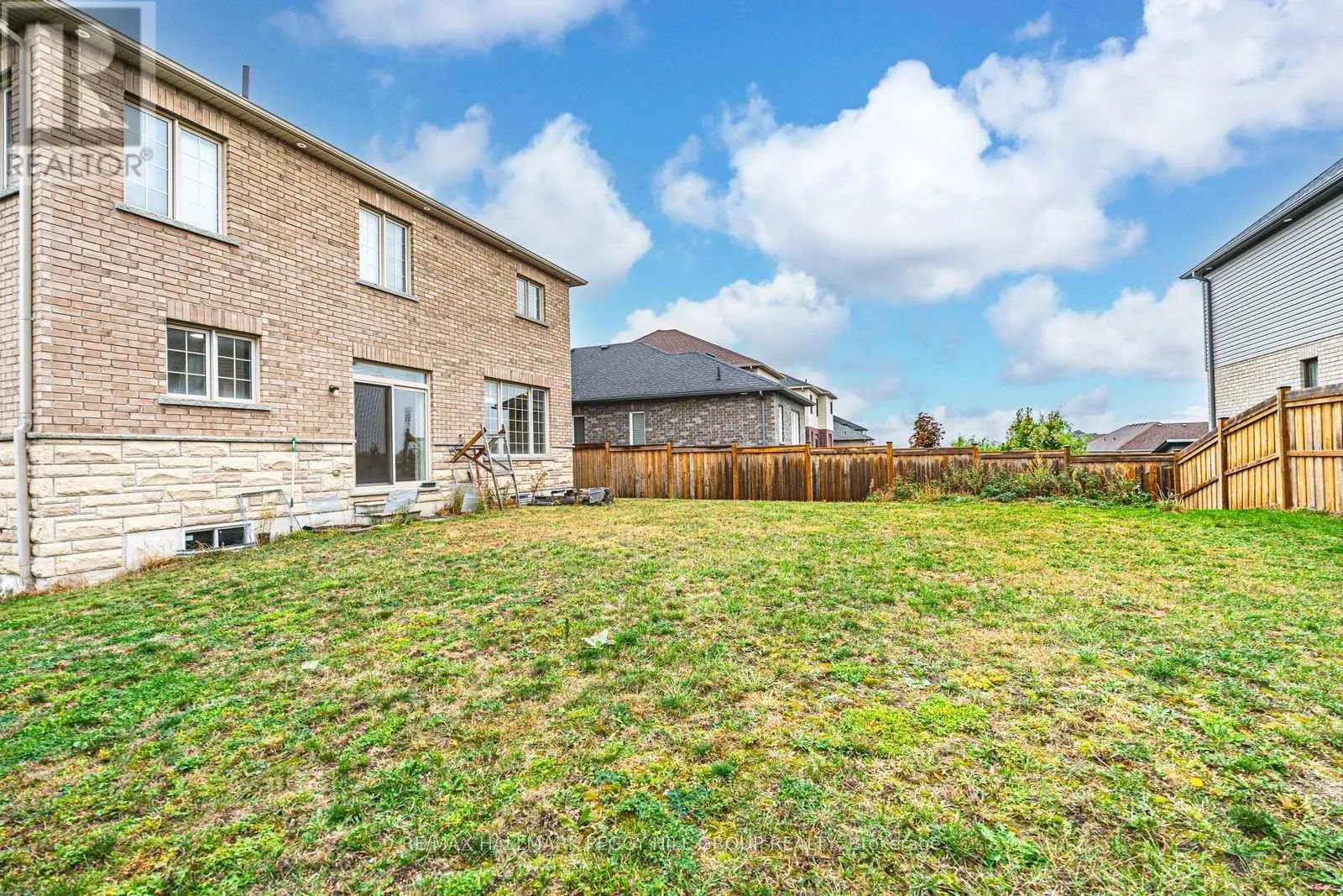 3027 MONARCH DRIVE