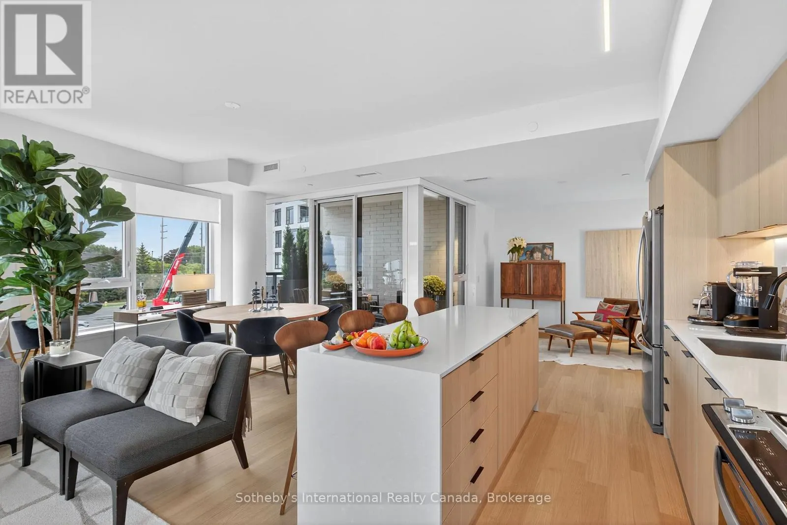 224 - 31 HURON STREET, #224