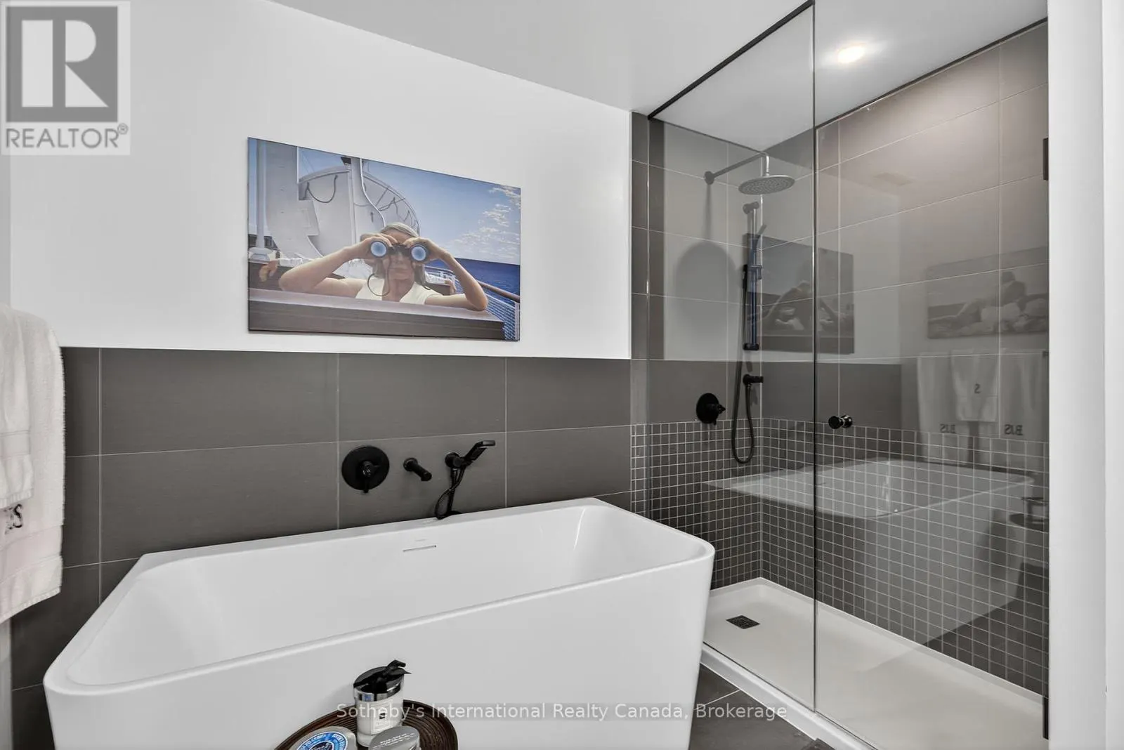 224 - 31 HURON STREET, #224