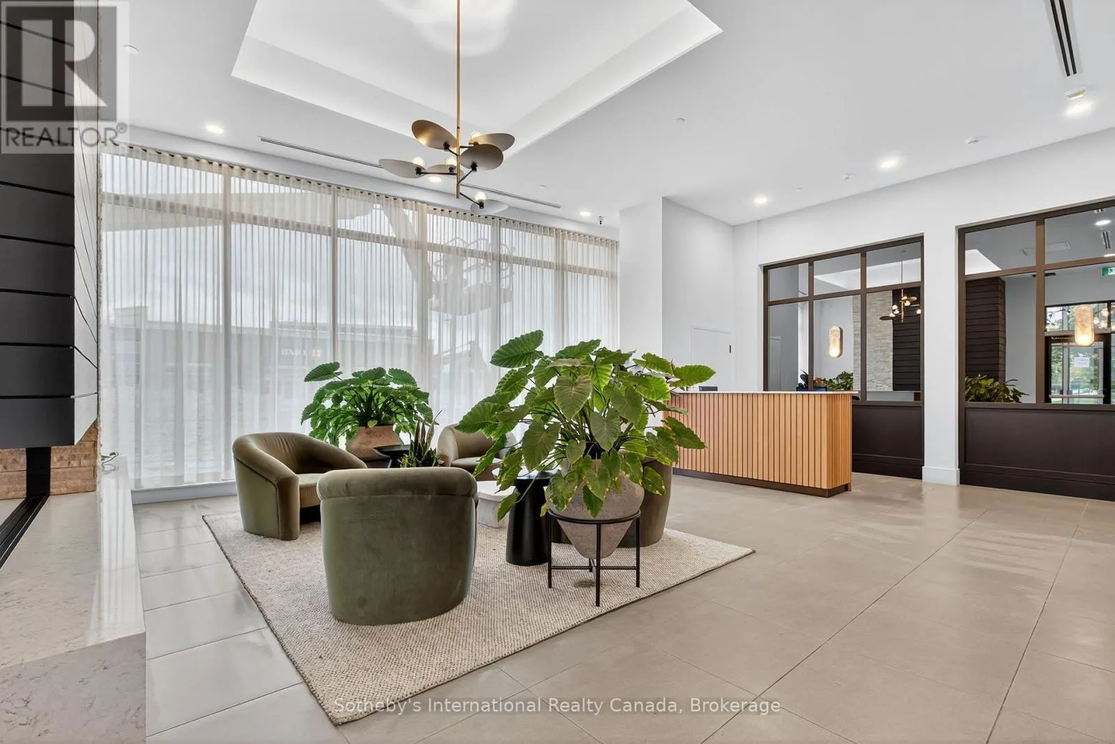 224 - 31 HURON STREET, #224