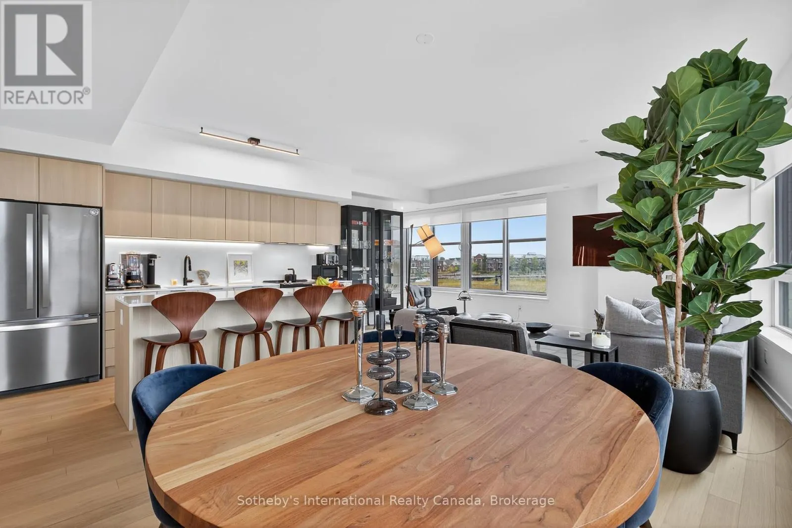 224 - 31 HURON STREET, #224