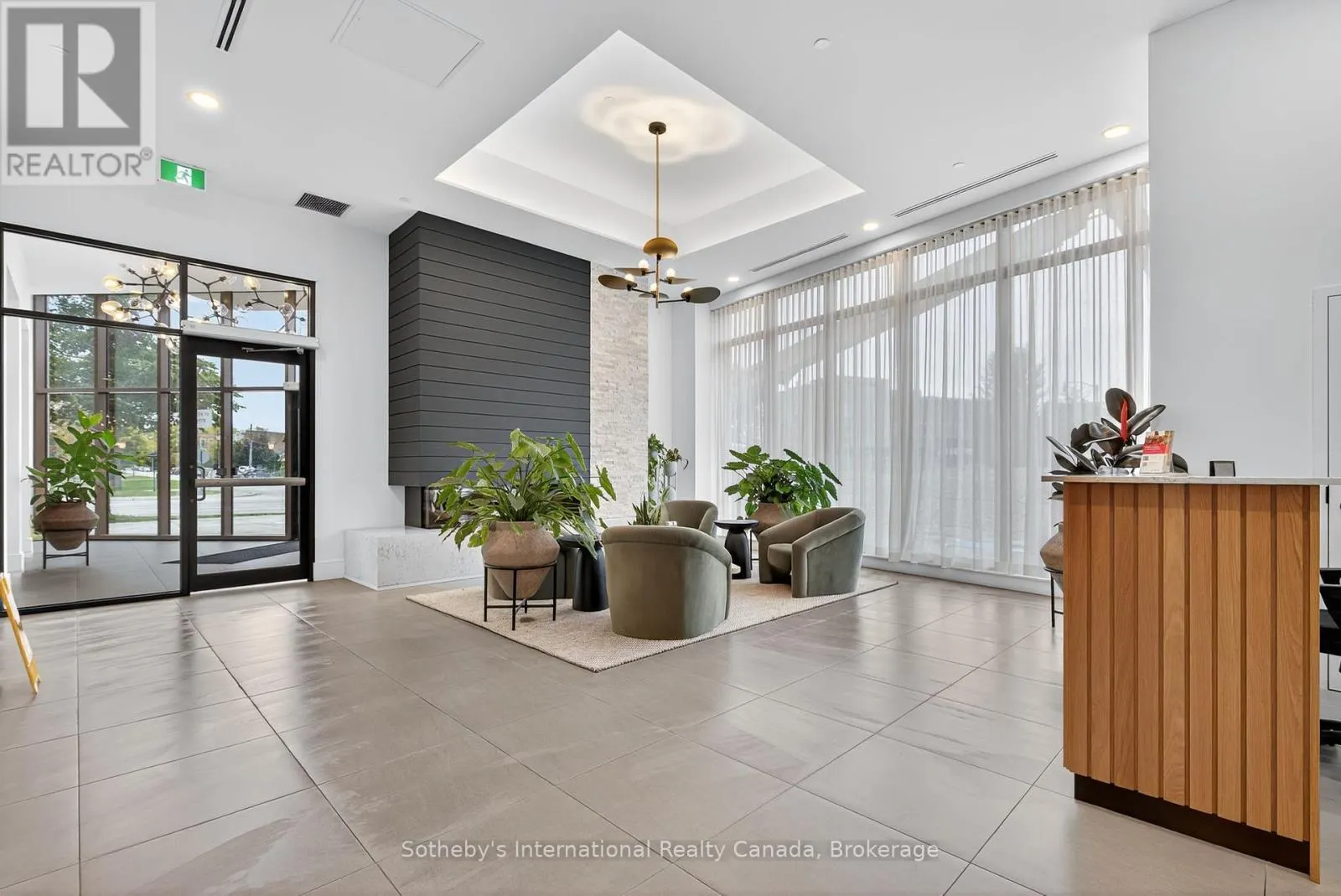 224 - 31 HURON STREET, #224