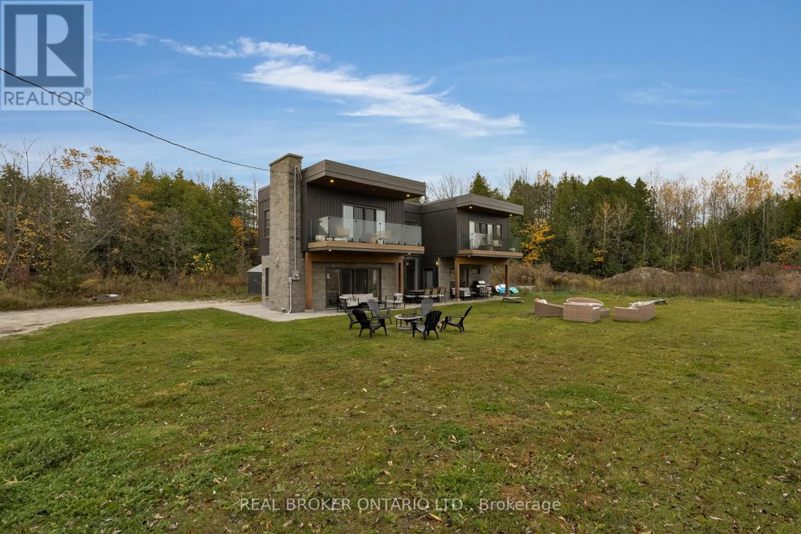 31 HEMLOCK AVENUE
