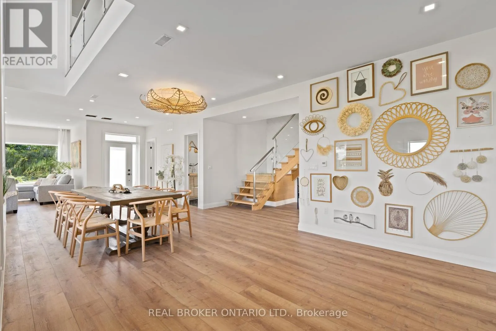 31 HEMLOCK AVENUE