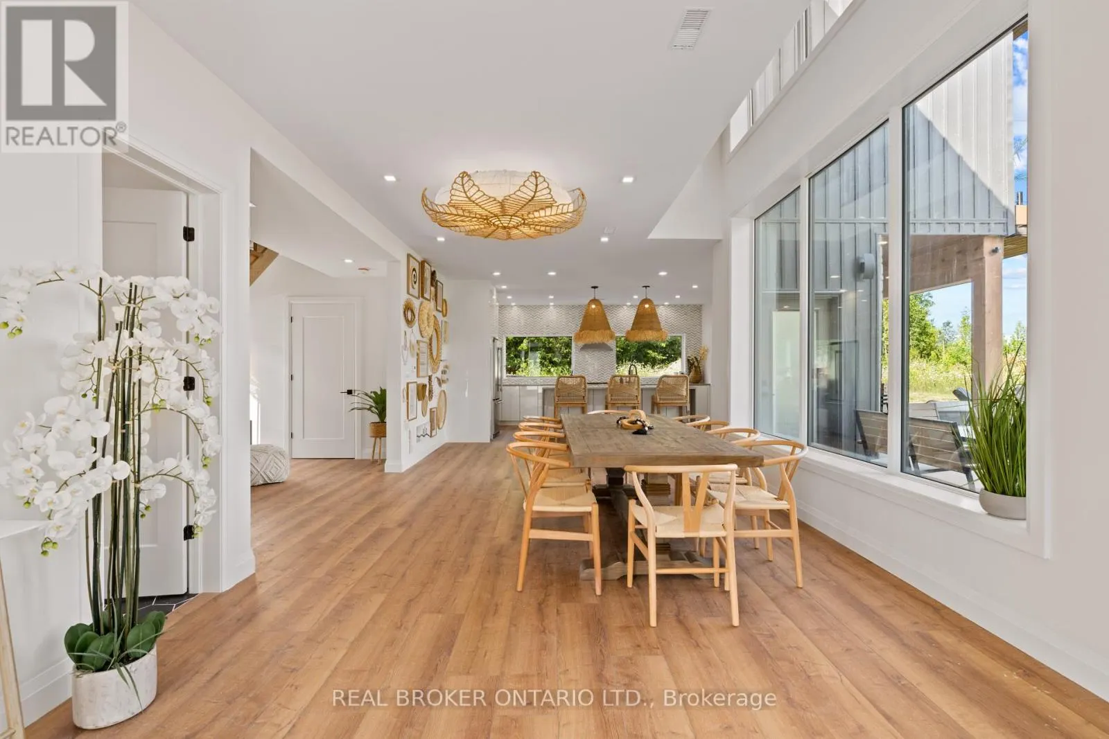 31 HEMLOCK AVENUE