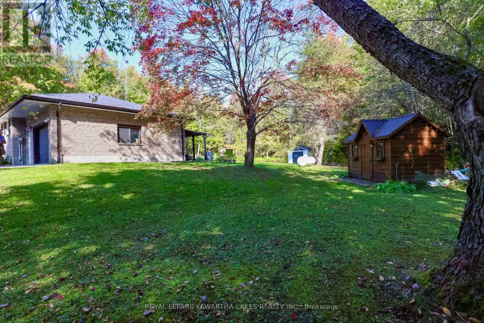 1185 ZOSCHKE DRIVE