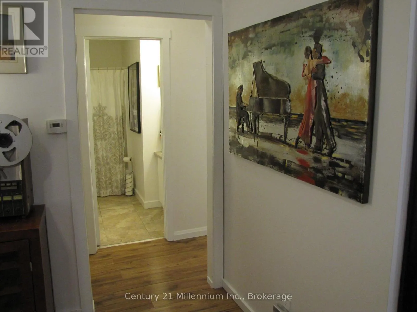341 - 11 HARBOUR STREET W, #341