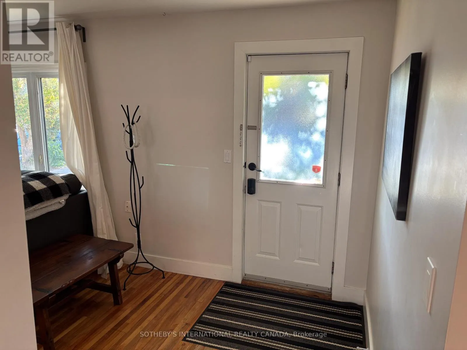 345 NAPIER STREET
