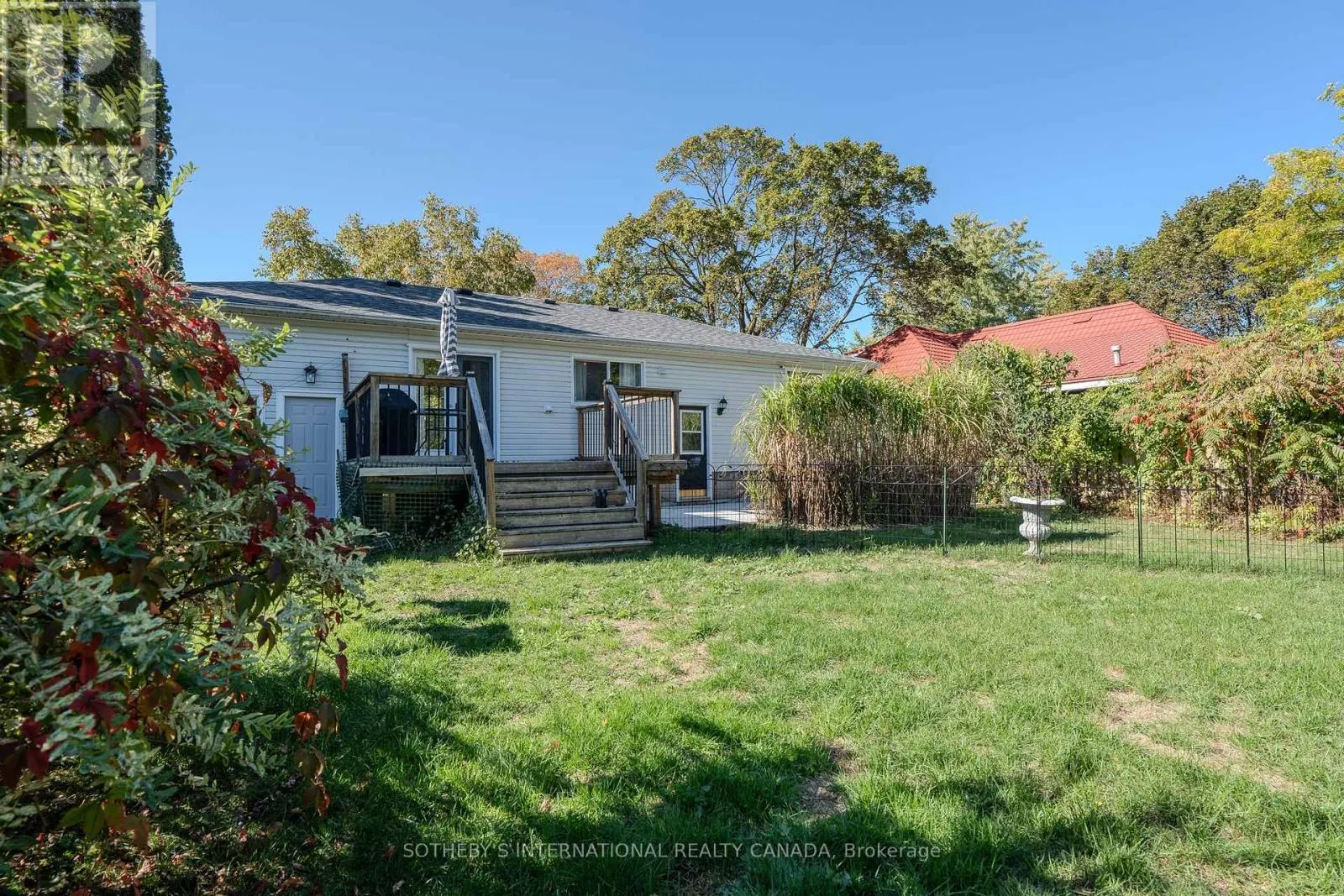 345 NAPIER STREET