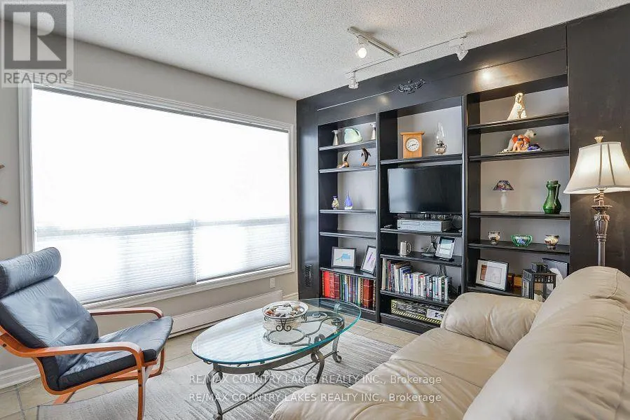 15 - 24 LAGUNA PARKWAY