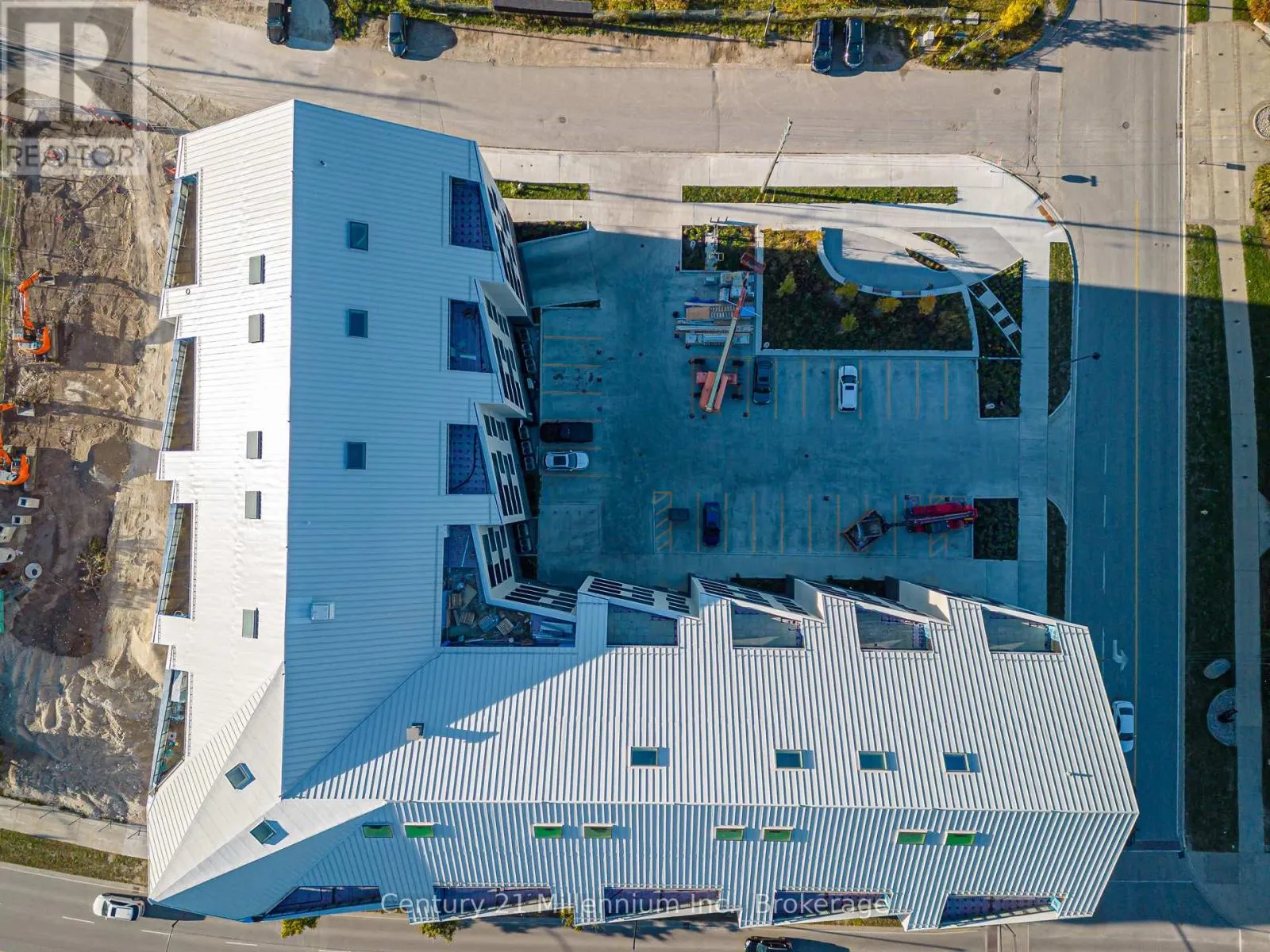 223 - 31 HURON STREET, #223