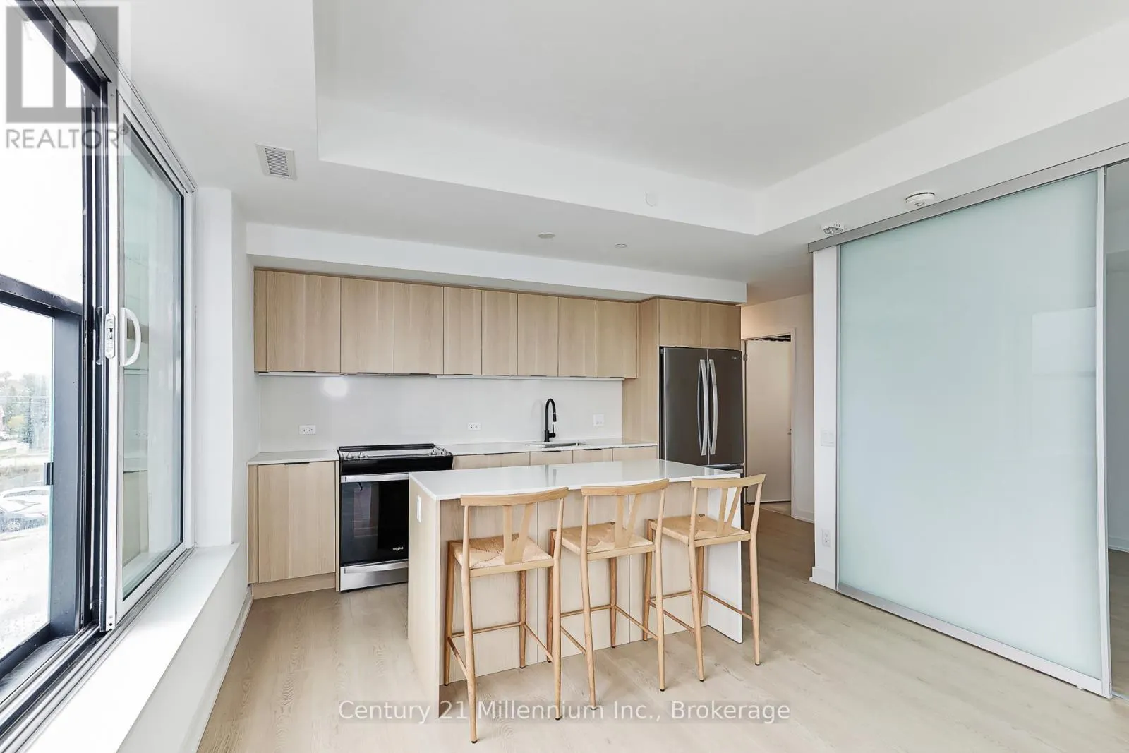 223 - 31 HURON STREET, #223