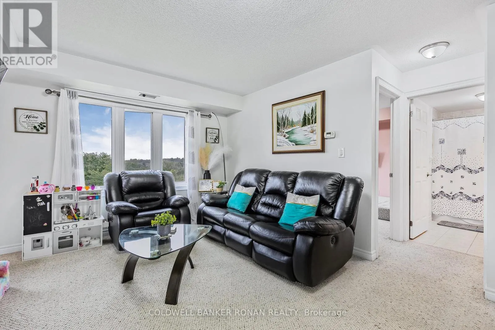 311 - 500 MAPLEVIEW DRIVE