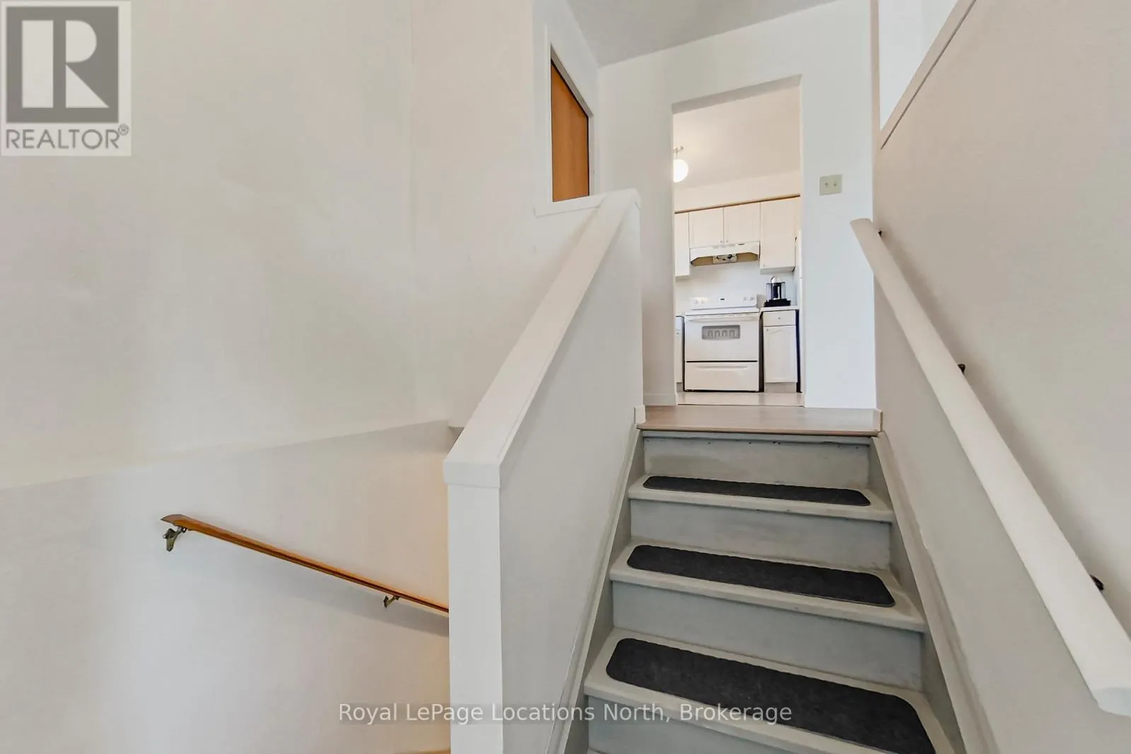 402 SEVENTH STREET