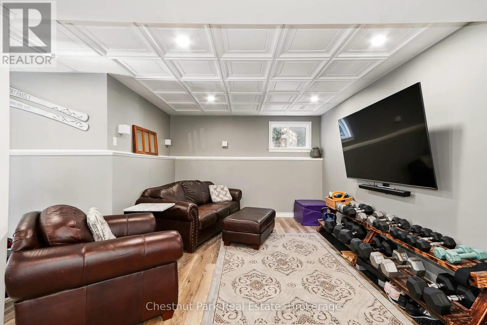 176 MELROSE AVENUE