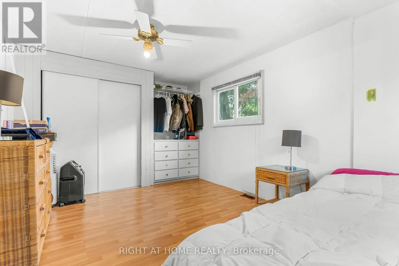 3 CARRUTHERS STREET S