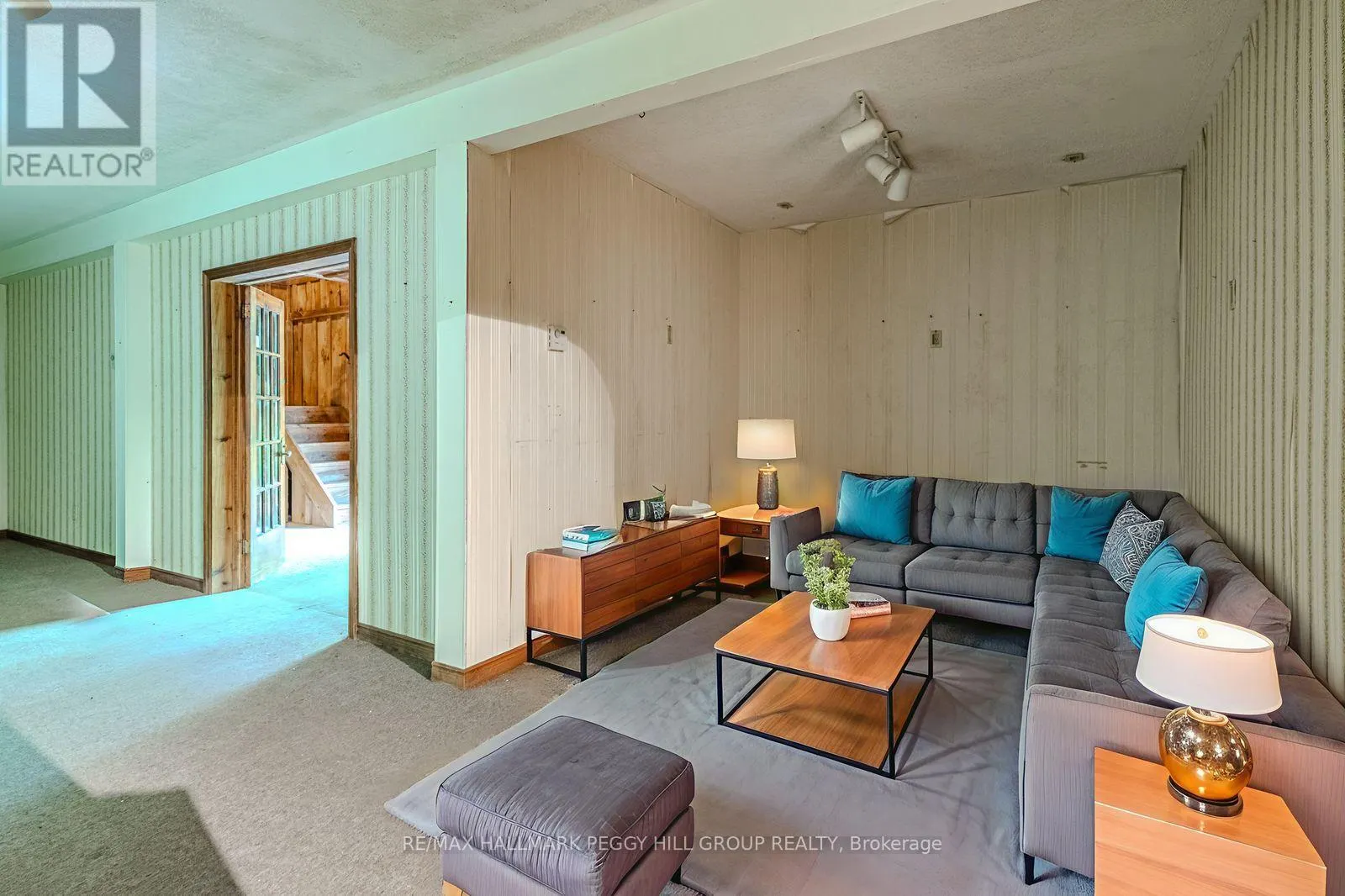 8275 COUNTY ROAD 9