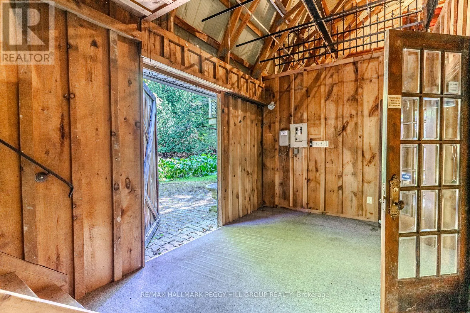 8275 COUNTY ROAD 9