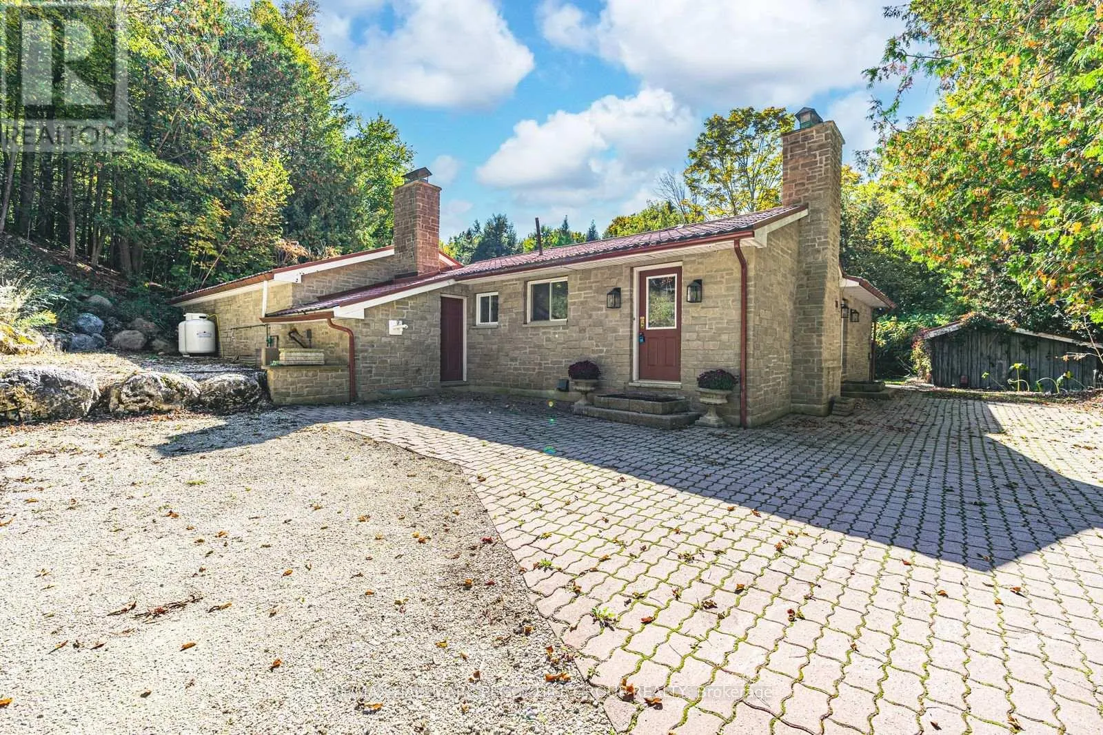 8275 COUNTY ROAD 9