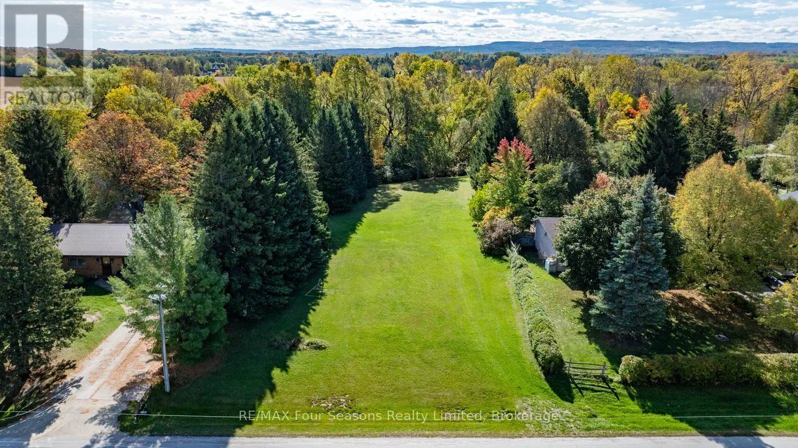 5 CADDO DRIVE