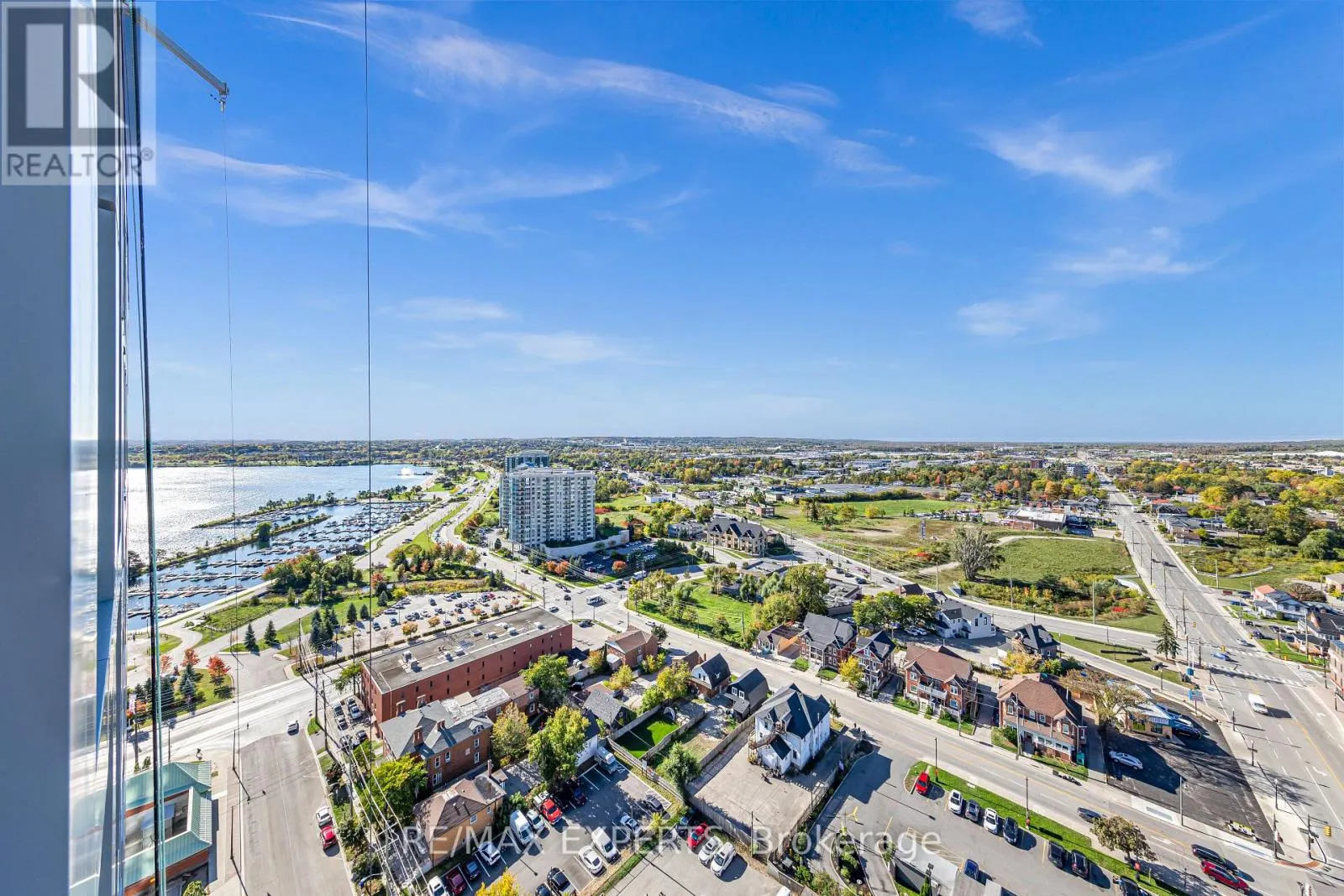 2102 - 39 MARY STREET W