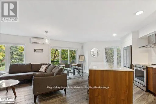784 JOHNSTON PARK AVENUE