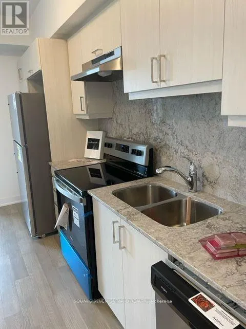 414 - 1 CHEF LANE
