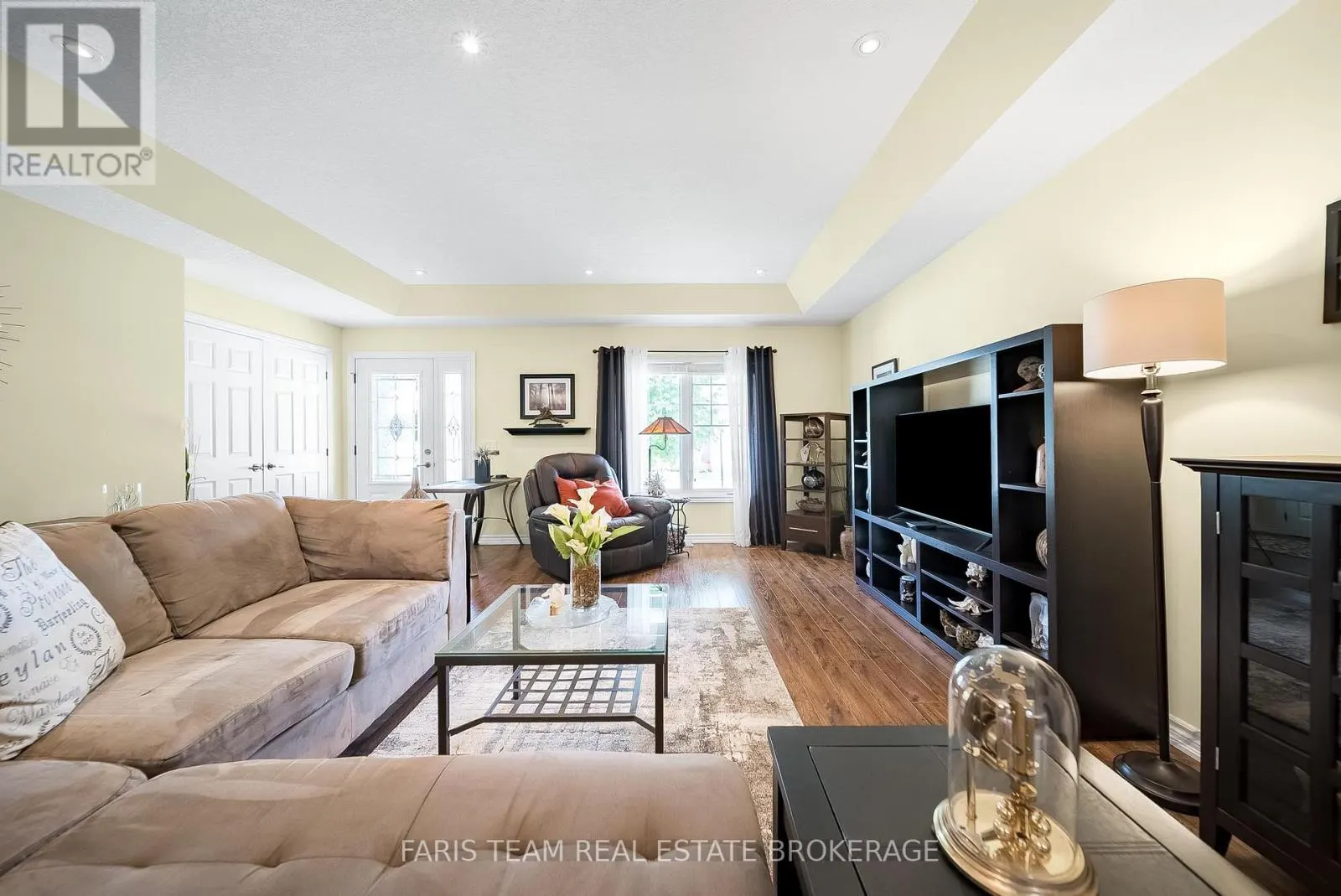 1 BAY MOORINGS BOULEVARD