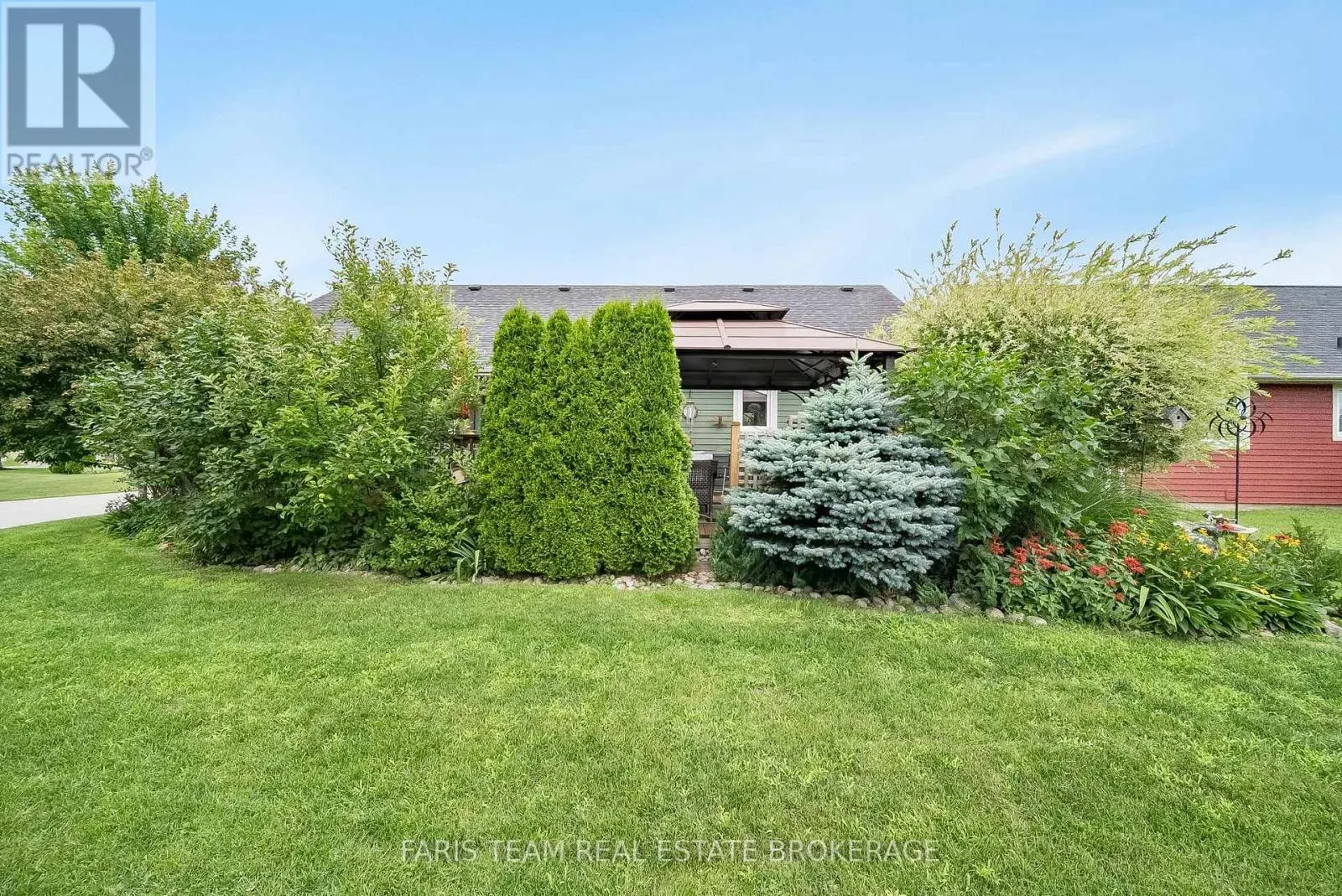 1 BAY MOORINGS BOULEVARD